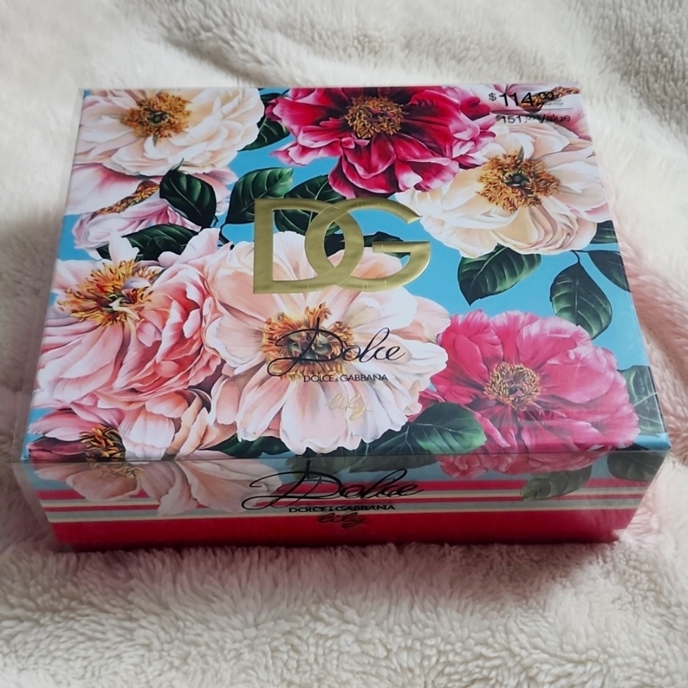 NWTS Dolce Lily by Dolce and Gabbana